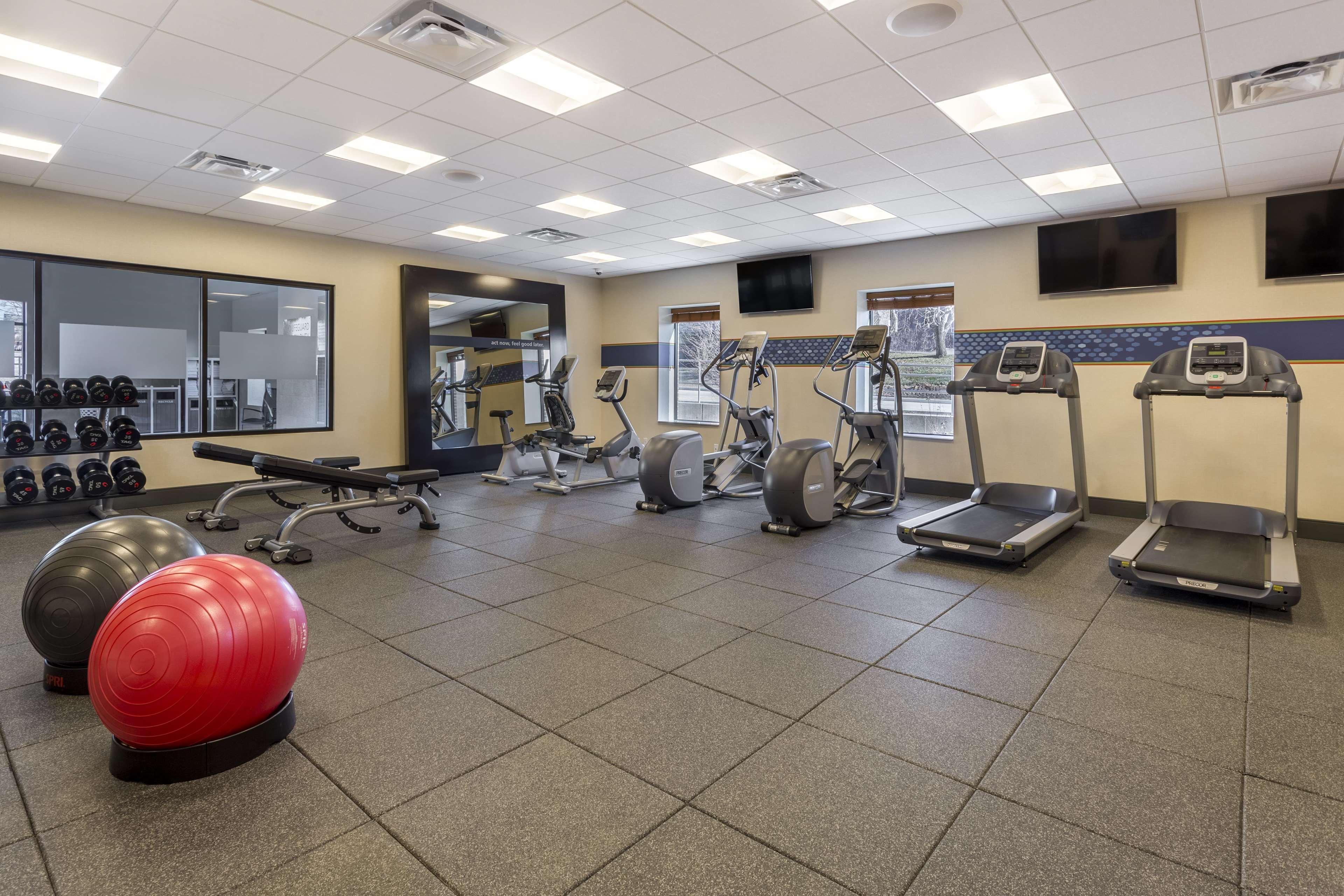 Hampton Inn & Suites Newport/Cincinnati, Ky Ngoại thất bức ảnh