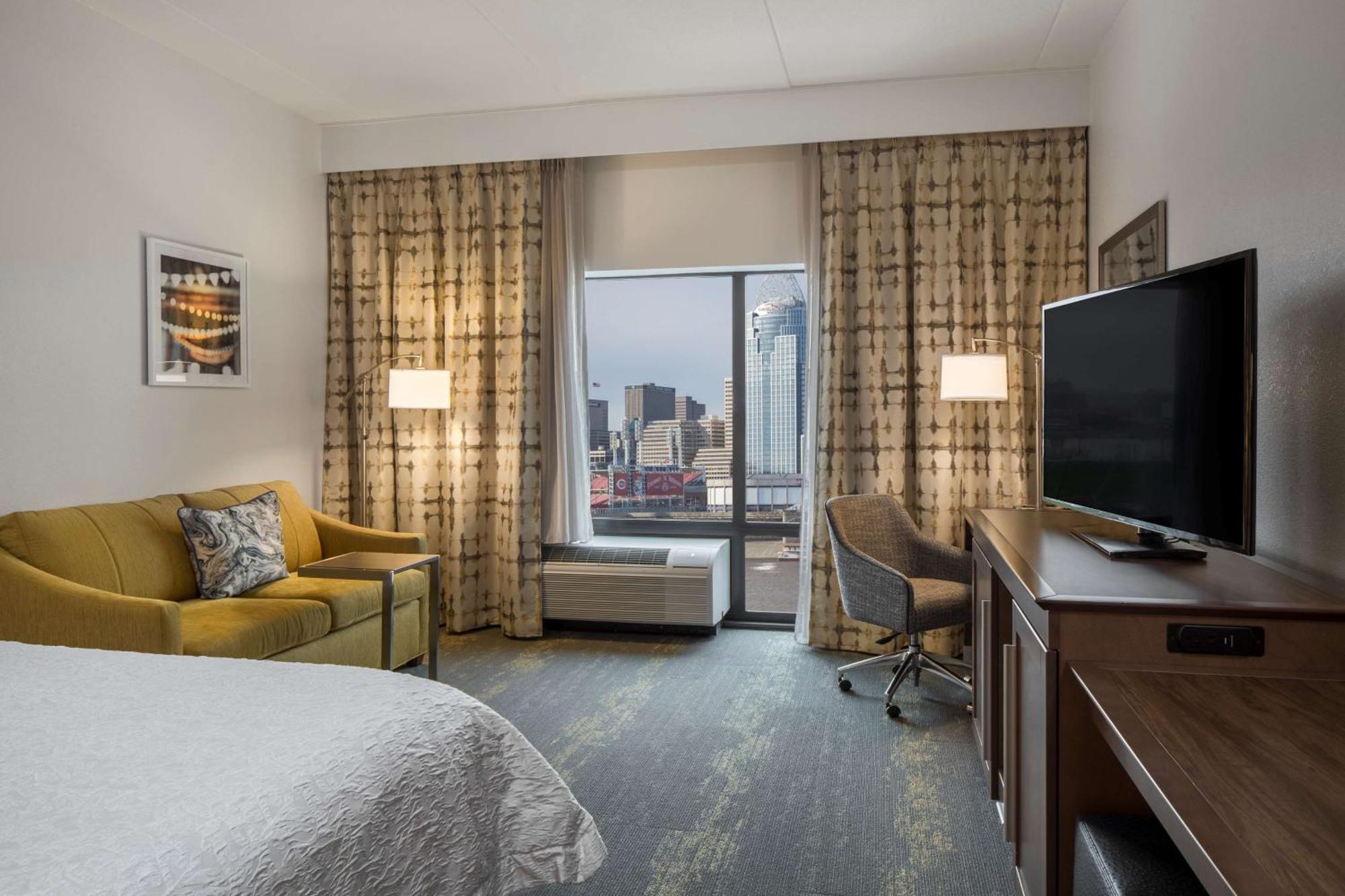 Hampton Inn & Suites Newport/Cincinnati, Ky Ngoại thất bức ảnh