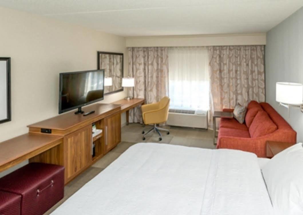 Hampton Inn & Suites Newport/Cincinnati, Ky Ngoại thất bức ảnh